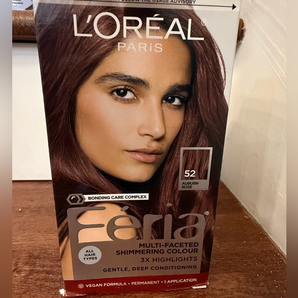 NWT L'Oreal Paris Feria 52 Auburn Rose Hair Dye